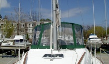 Beneteau Oceanis 36 Dodger Bimini