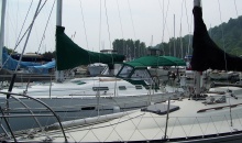 Beneteau 323 Dodger Bimini