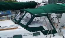 Beneteau 323 Dodger Bimini