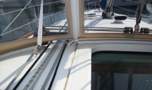 Beneteau 373 Dodger Bimini