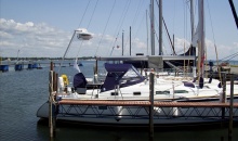 Beneteau 423 Dodger