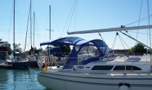 Catalina 350 Dodger Bimini