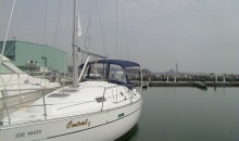 Beneteau 331 Dodger Bimini